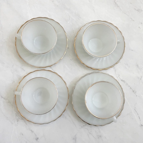 Dining Vintage Anchor Hocking Fire King Milk Glass Gold Rimmed Tea Cups And Saucer Set Poshmark